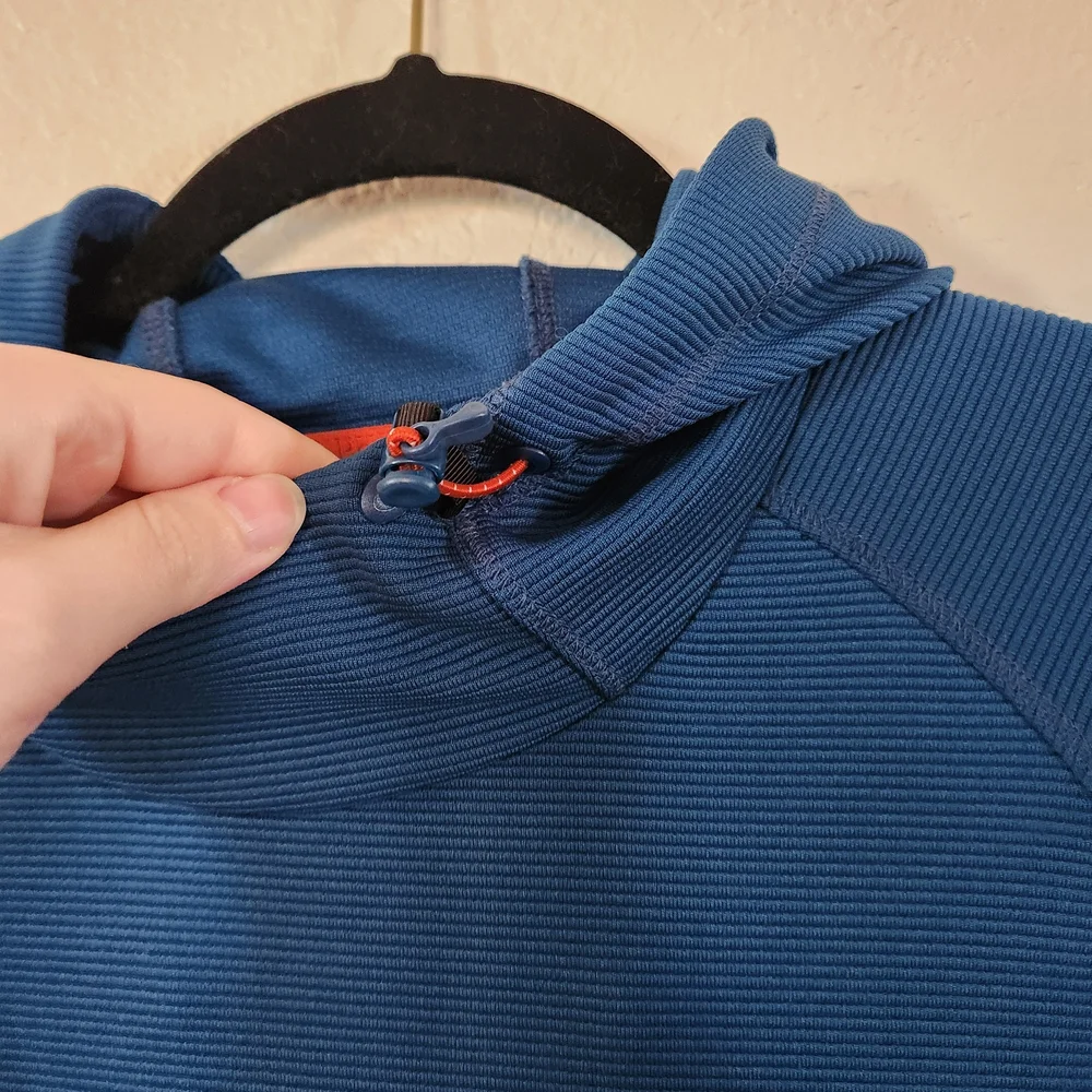 L.L. Bean Men's Slightly Fitted Hoodie VentureStretch W/Orange Trim Size L - Picture 4 of 8